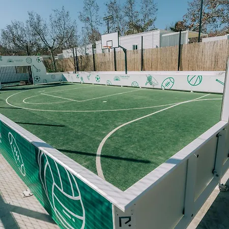 Costa Del Sol Glamping Village Campingplads 4*